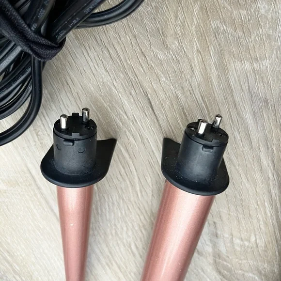 2 for $48 Amika Curling Wand Set - Picture 3 of 3